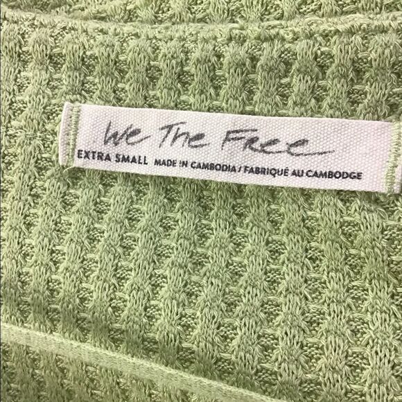 Free People North Shore Green Long Sleeve Oversized Thermal Top Size XS - Picture 10 of 10